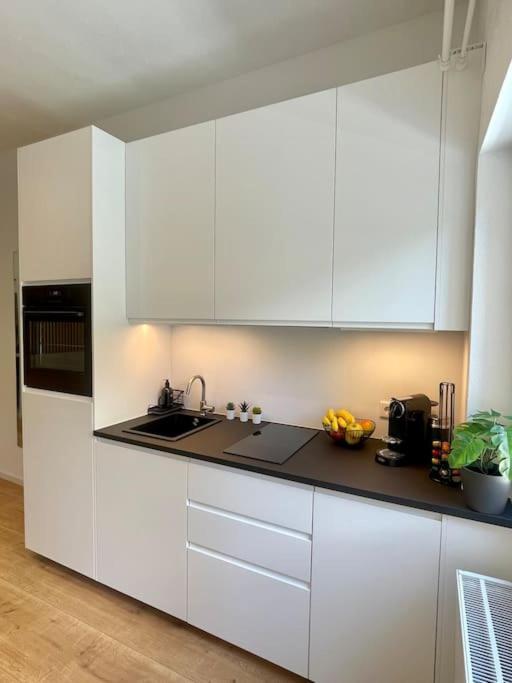 Modernes Apartment Im Zentrum Von Karlsruhe Exteriör bild