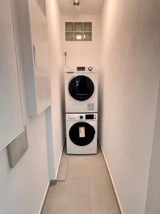 Modernes Apartment Im Zentrum Von Karlsruhe Exteriör bild
