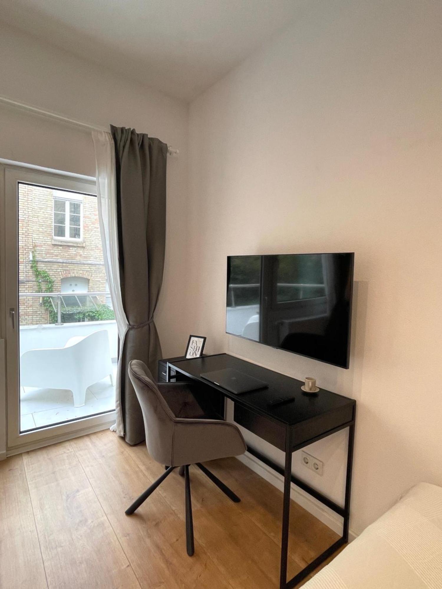 Modernes Apartment Im Zentrum Von Karlsruhe Exteriör bild
