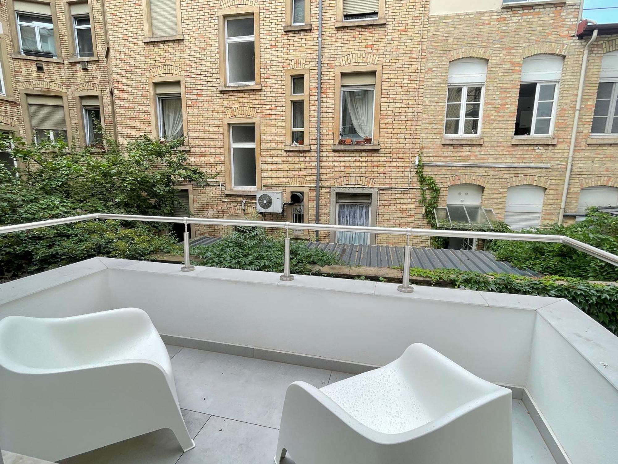 Modernes Apartment Im Zentrum Von Karlsruhe Exteriör bild